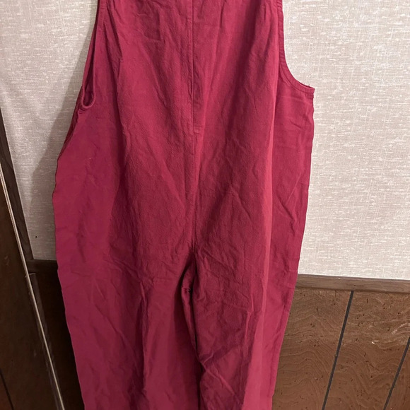 NWT Red Adjustable Straps Wide Leg Romper Jumpsuit Size Medium - Picture 5 of 11